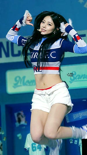 TWICE - Tzuyu'