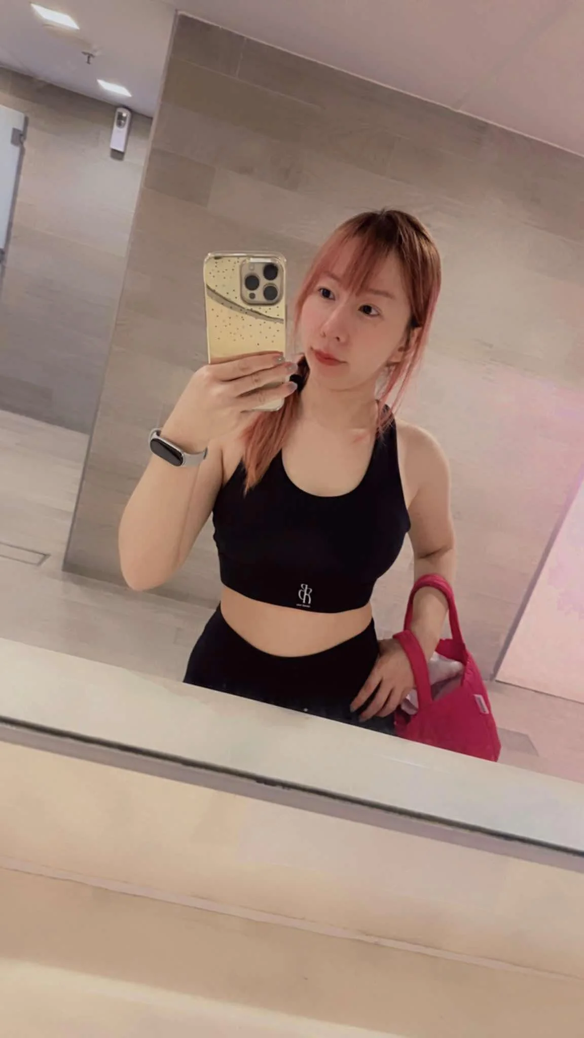 Quick pic after the gym picture 1 of 1