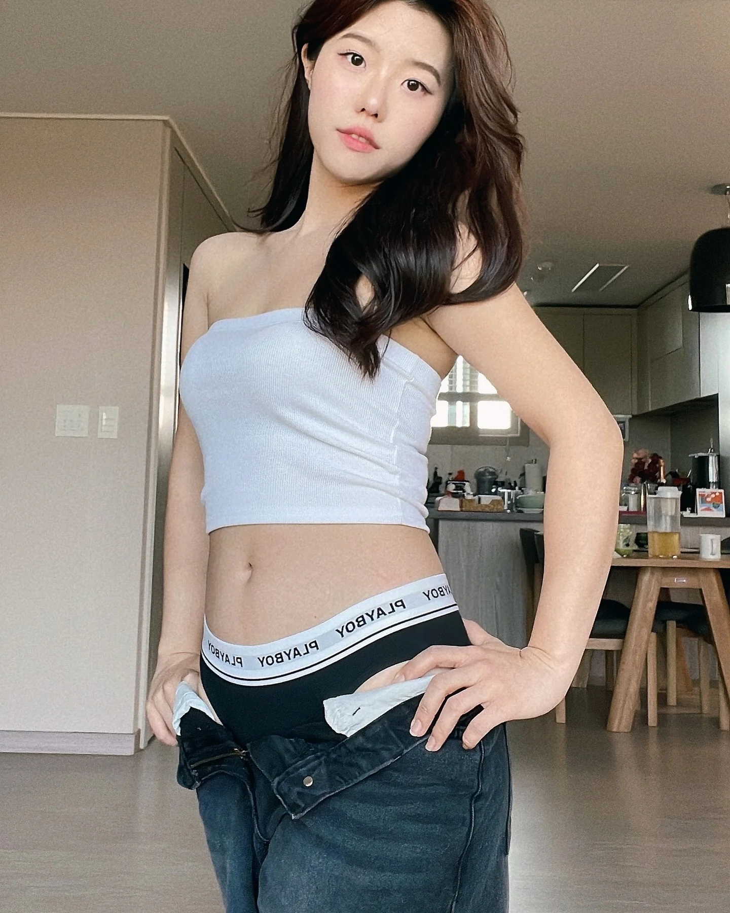 Cute midriff picture 6 of 6