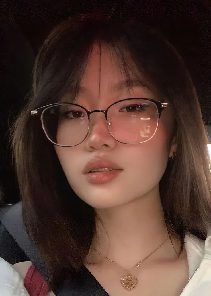 Asian + short hair + glasses? Damn 🥺 picture 5 of 6