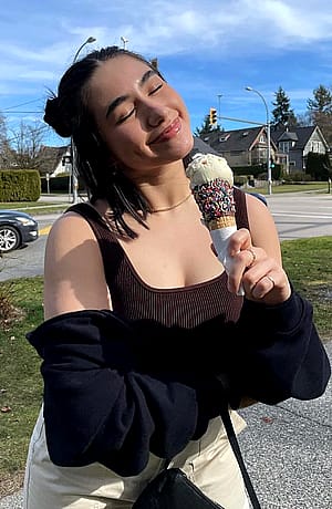 Ice cream cutie'