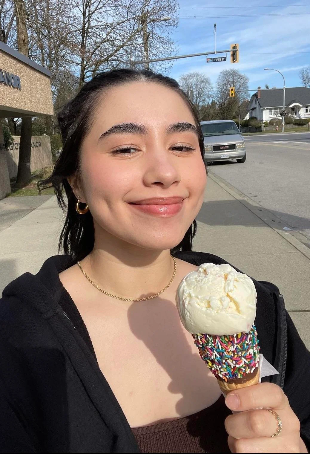 Ice cream cutie picture 2 of 3