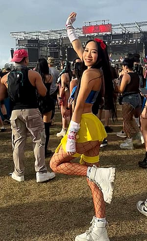 Asian rave girls are the best'