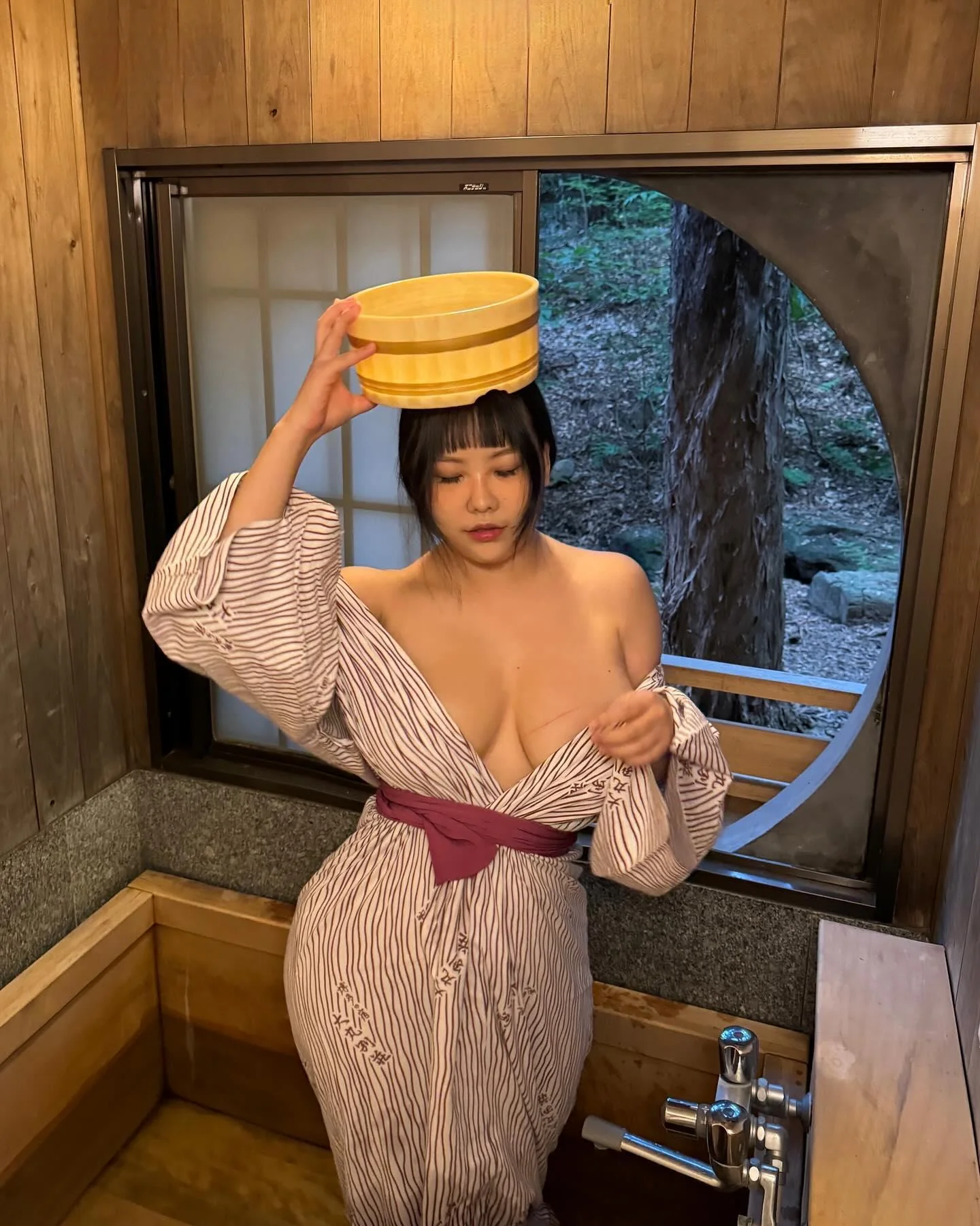 spilling out of her yukata picture 1 of 1