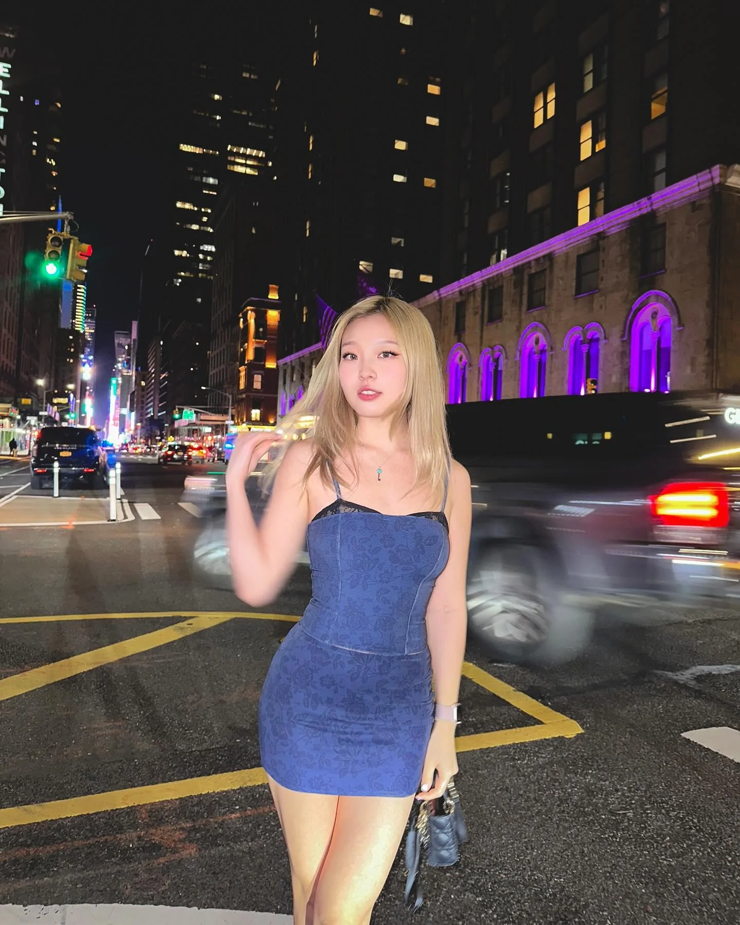 Asian blonde picture 1 of 1