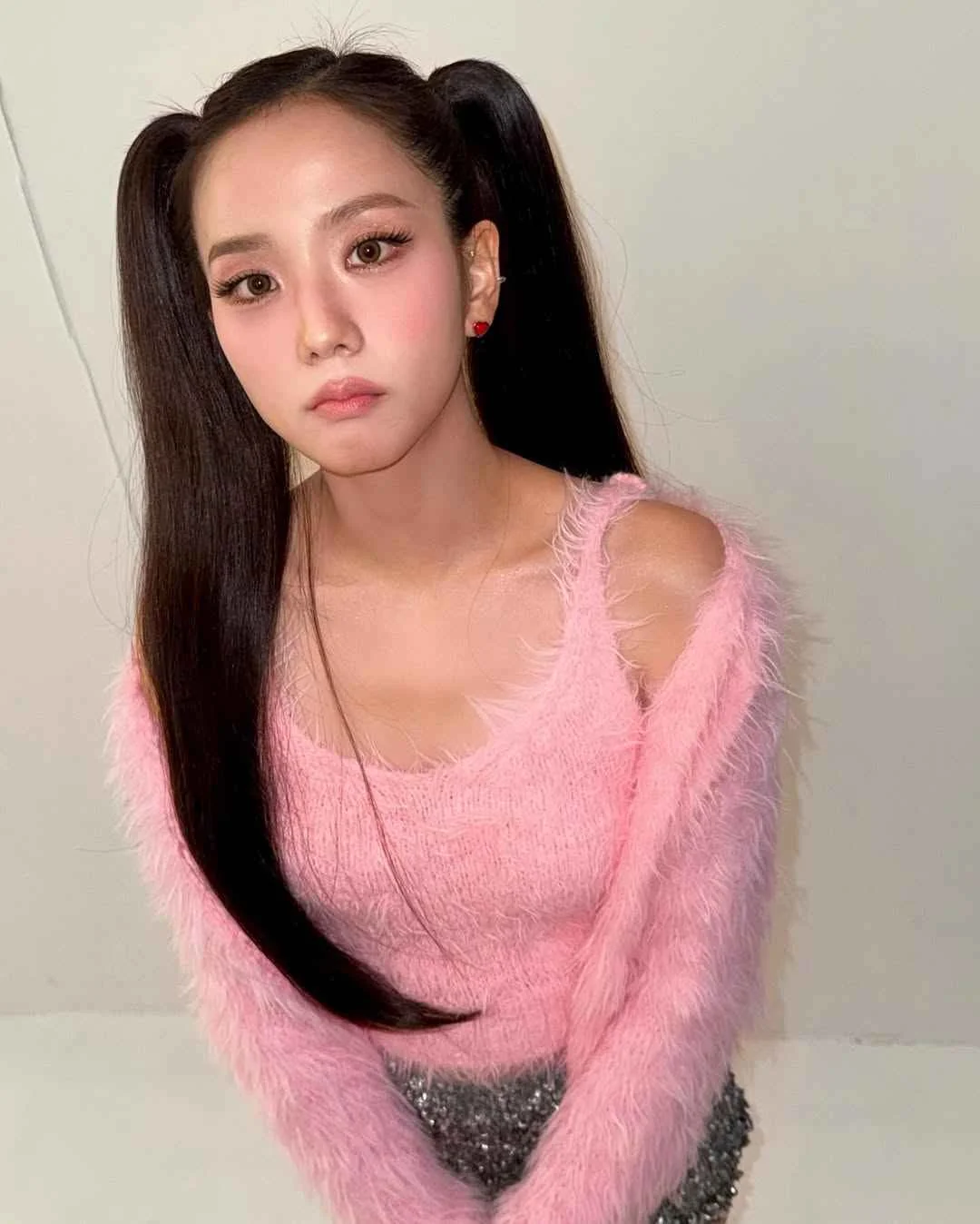 Blackpink - Jisoo picture 1 of 9