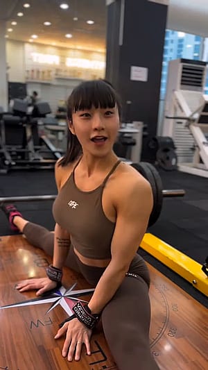 Hyo-Jin Lim'