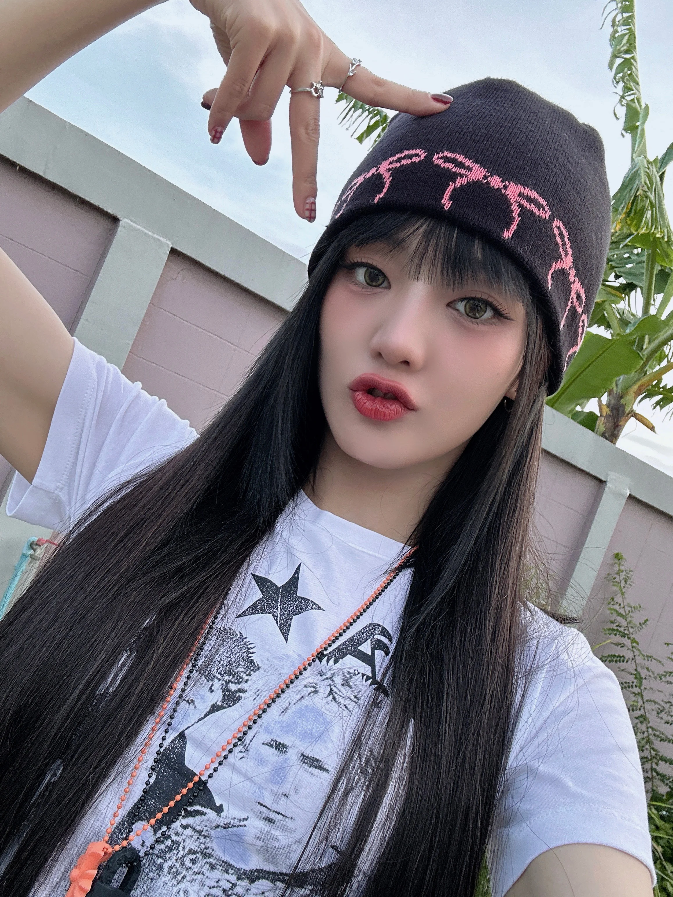 (G)I-DLE - Minnie picture 5 of 6