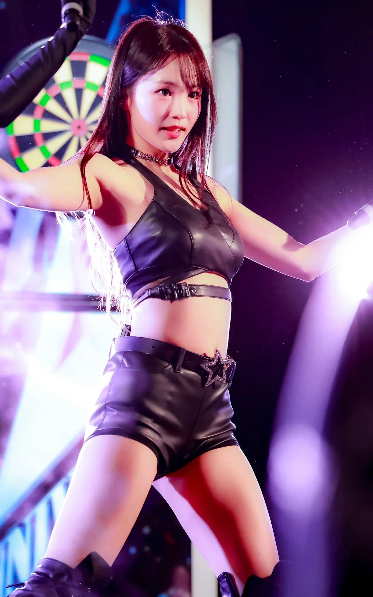 wooah Nana picture 3 of 4
