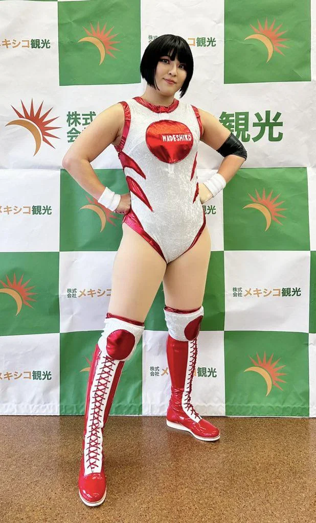 Hikaru Shida picture 1 of 1