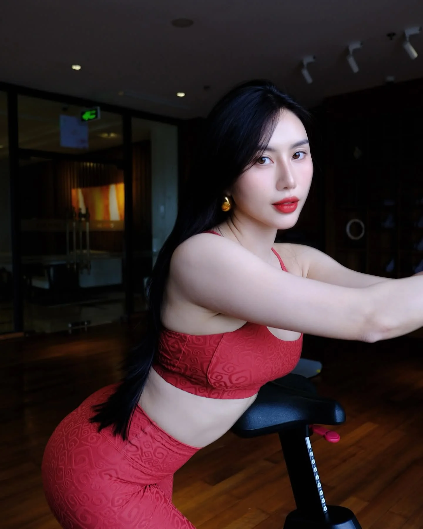 Trang Lê Fitness picture 3 of 10