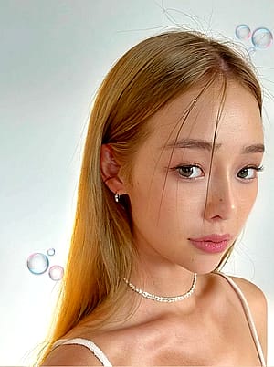 more blonde'