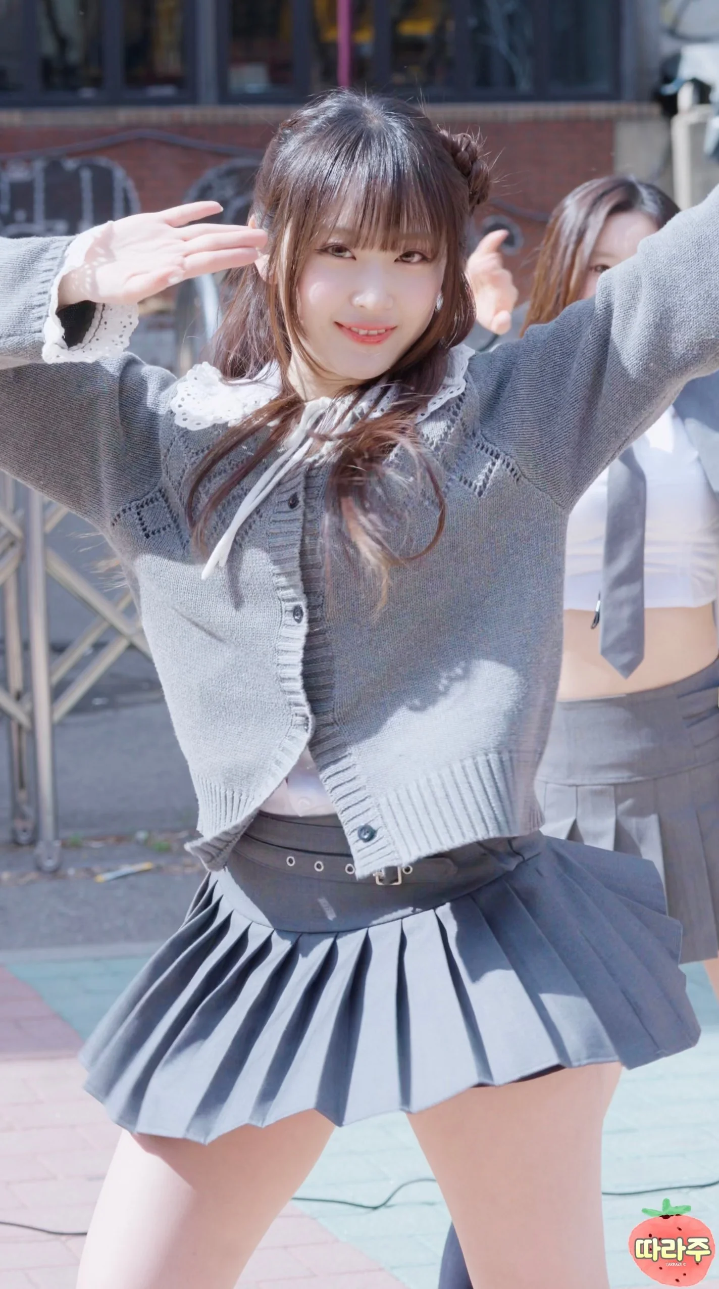 ILY:1 Ririka picture 1 of 2