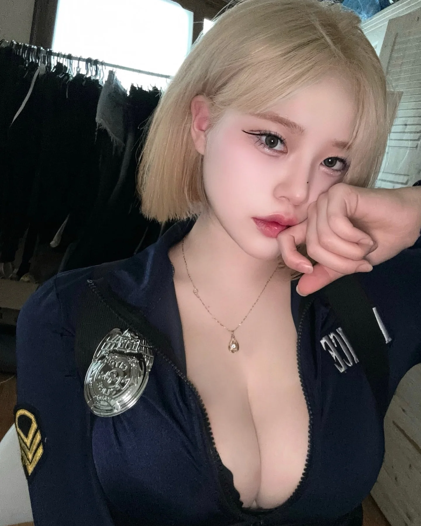 Asian blonde picture 1 of 12