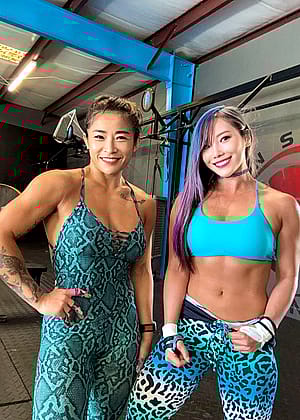 Lei Ying Lee (Xia Zhao) and Kairi Sane'