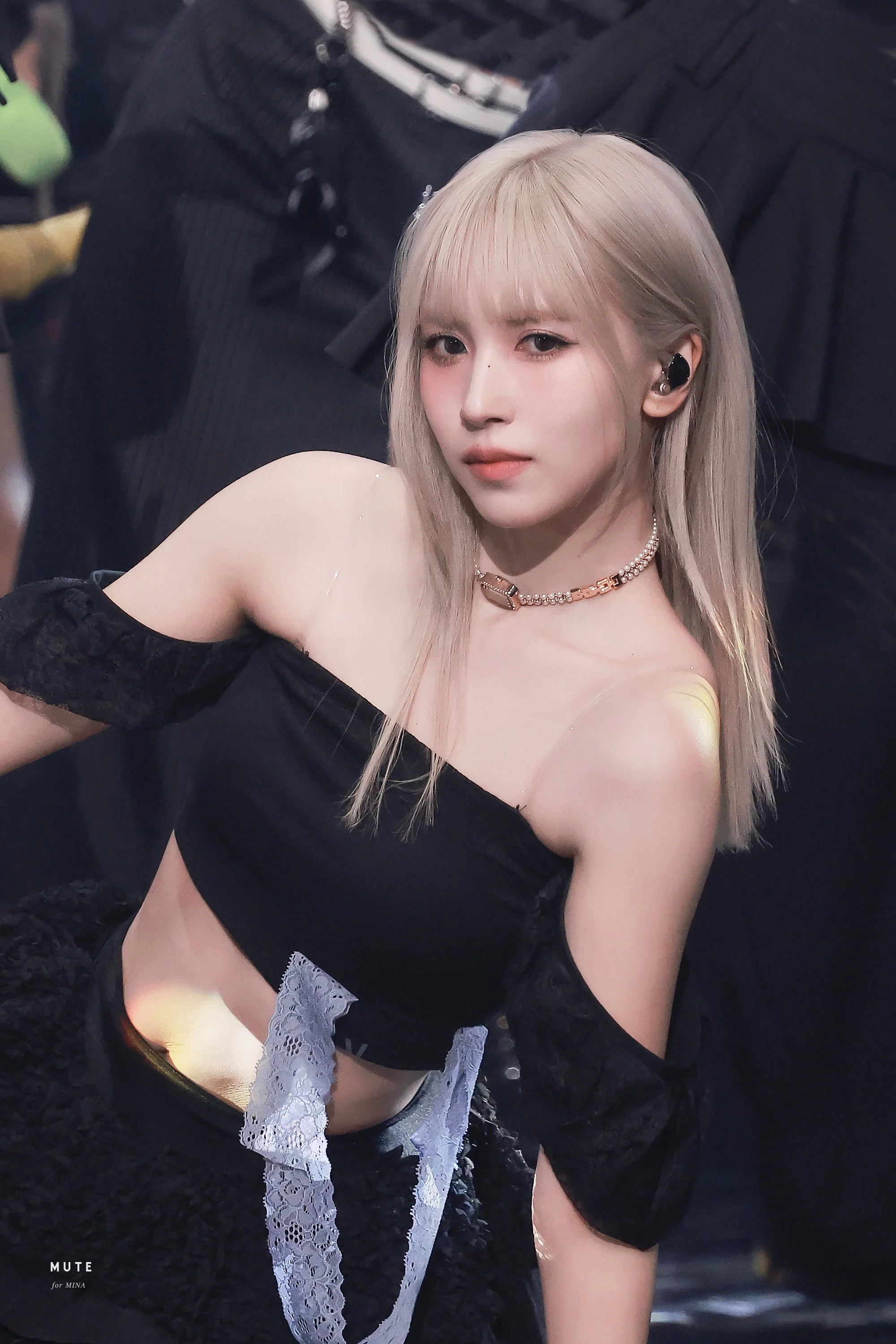 TWICE Mina picture 3 of 3