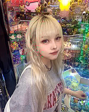 Asian blonde'