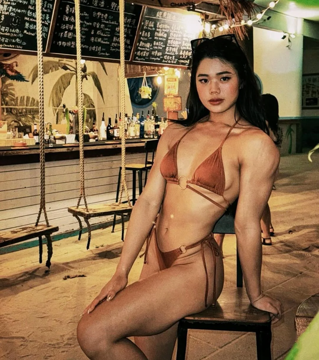 Shelly Hsieh picture 2 of 5