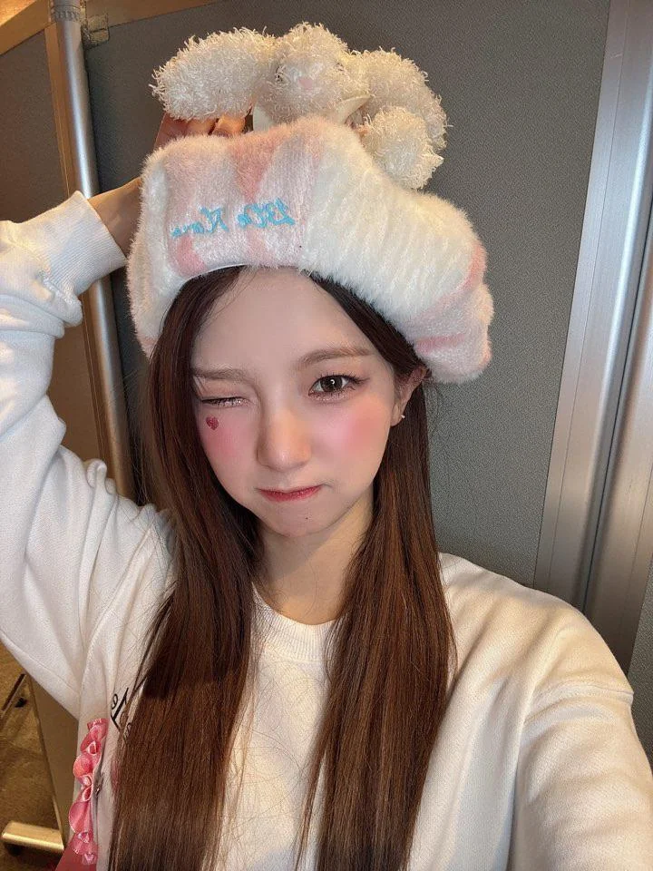 Kep1er Yujin picture 3 of 3