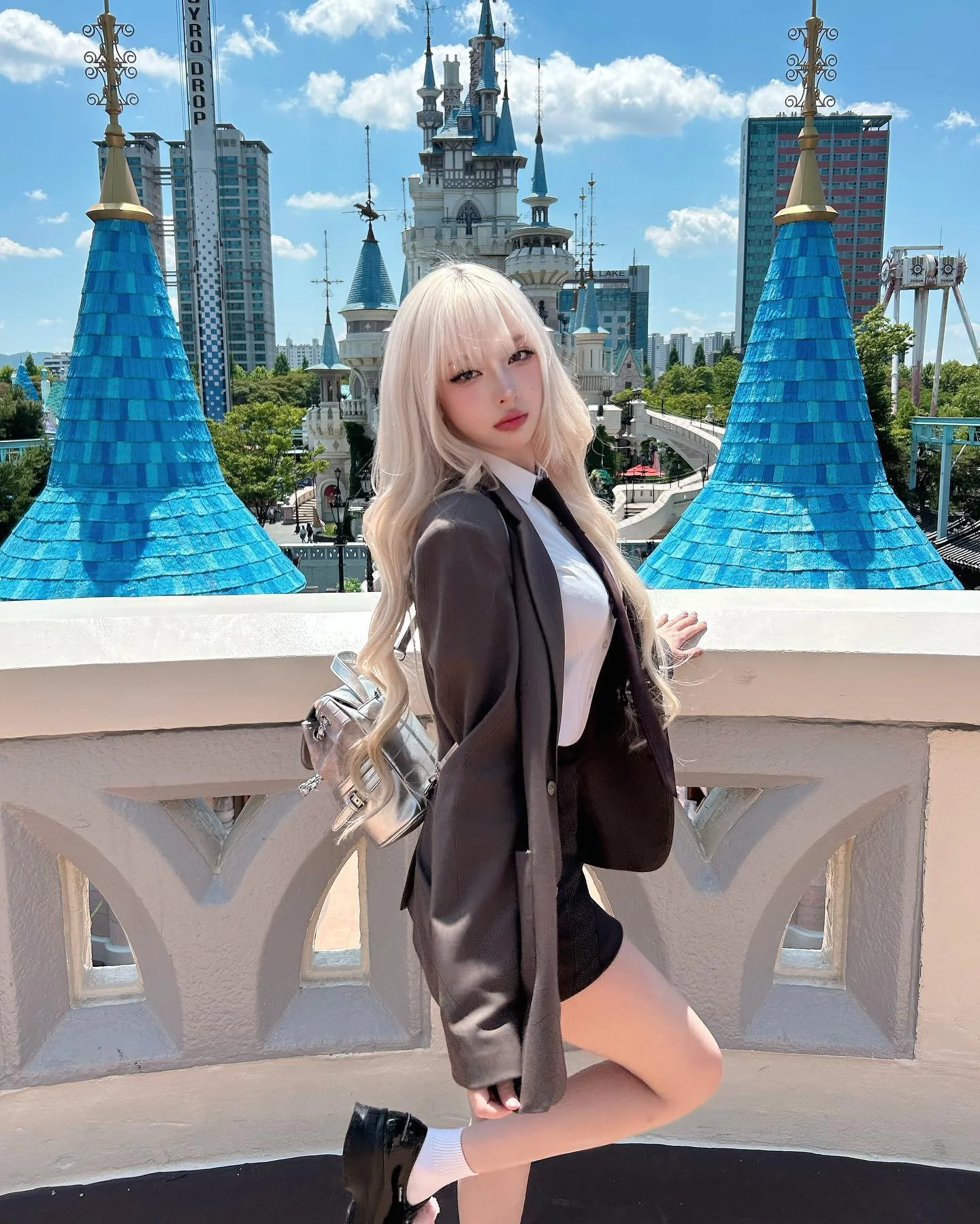 Asian blonde picture 1 of 3