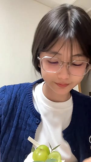 just a normal mukbang video'