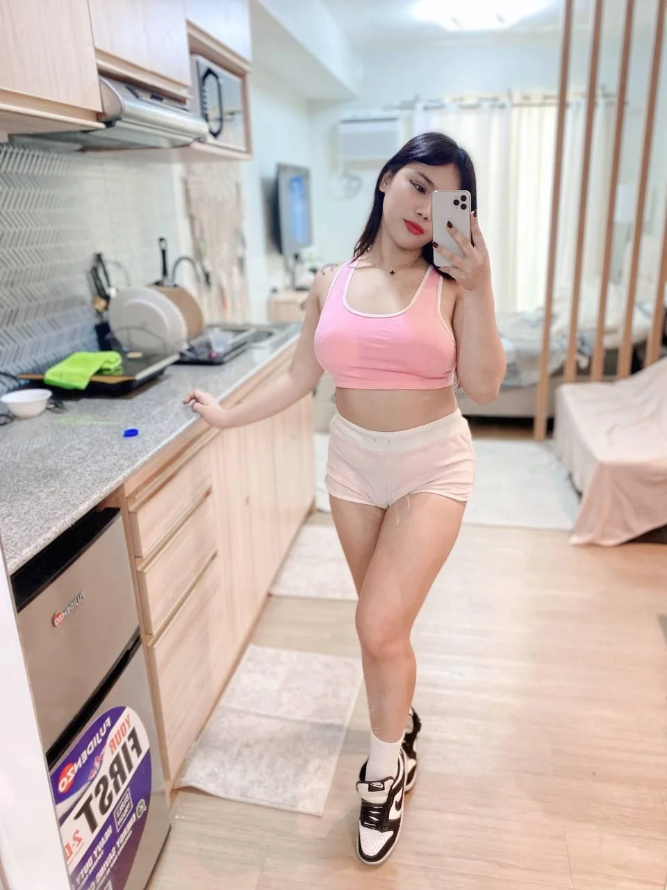 lets become gym buddies todayyy picture 1 of 2