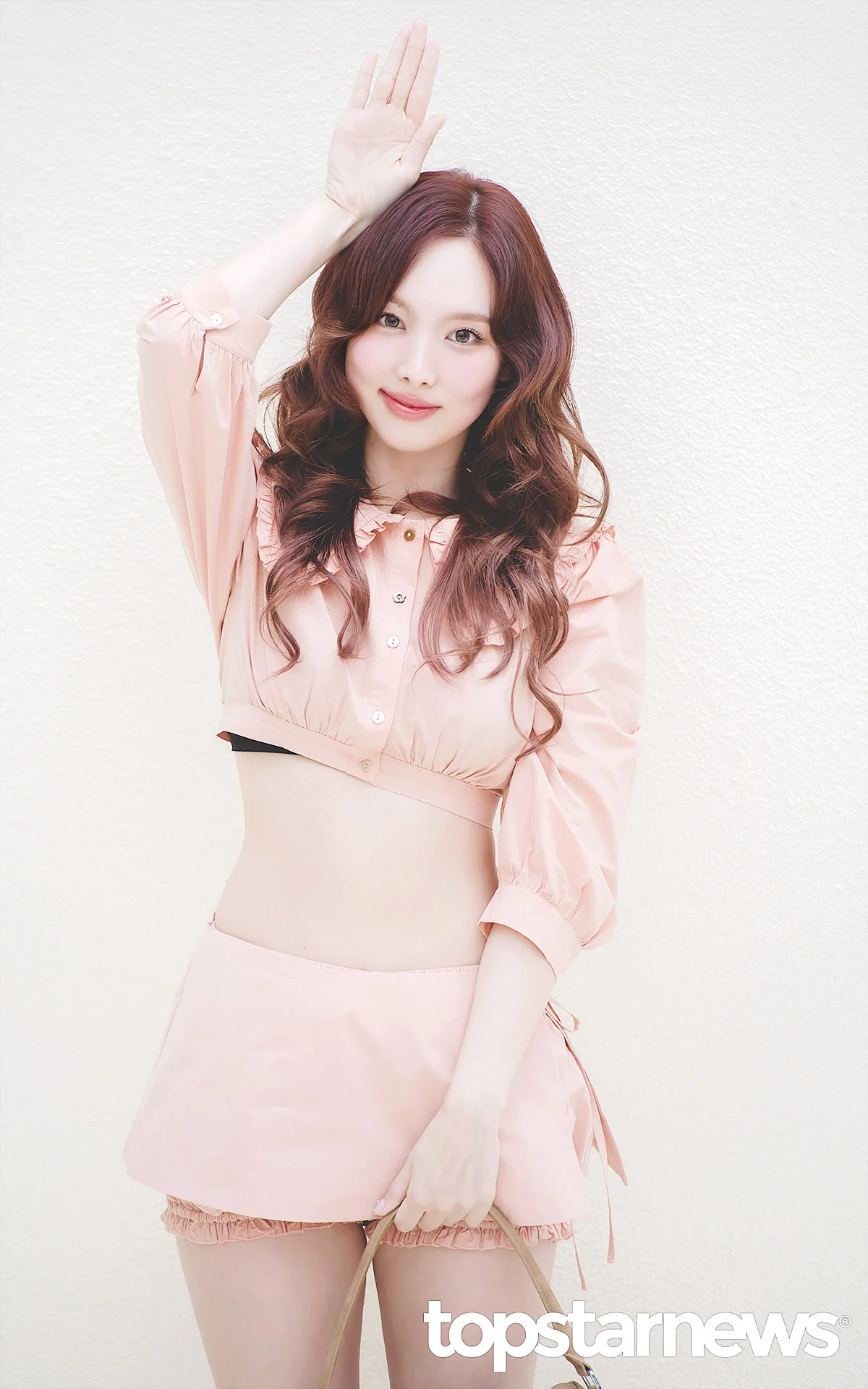 TWICE Nayeon picture 4 of 6