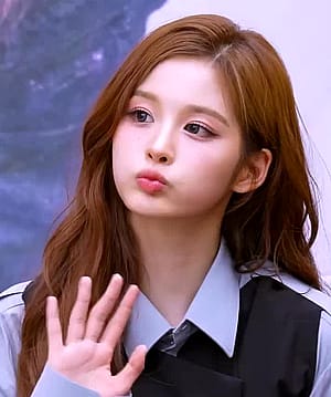 NMIXX Sullyoon'