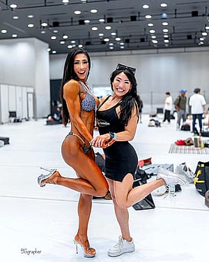 Yume Kurokawa (@yume_ifbbpro) & Yurika Noda (@yurika_ifbbpro)'