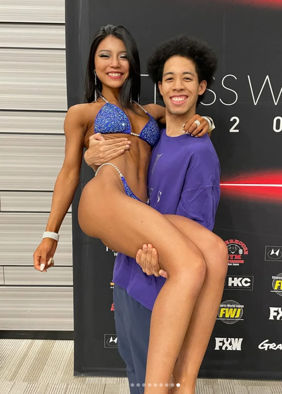 Muscle Carrying Scrawny Nerd Volume 3 picture 13 of 14