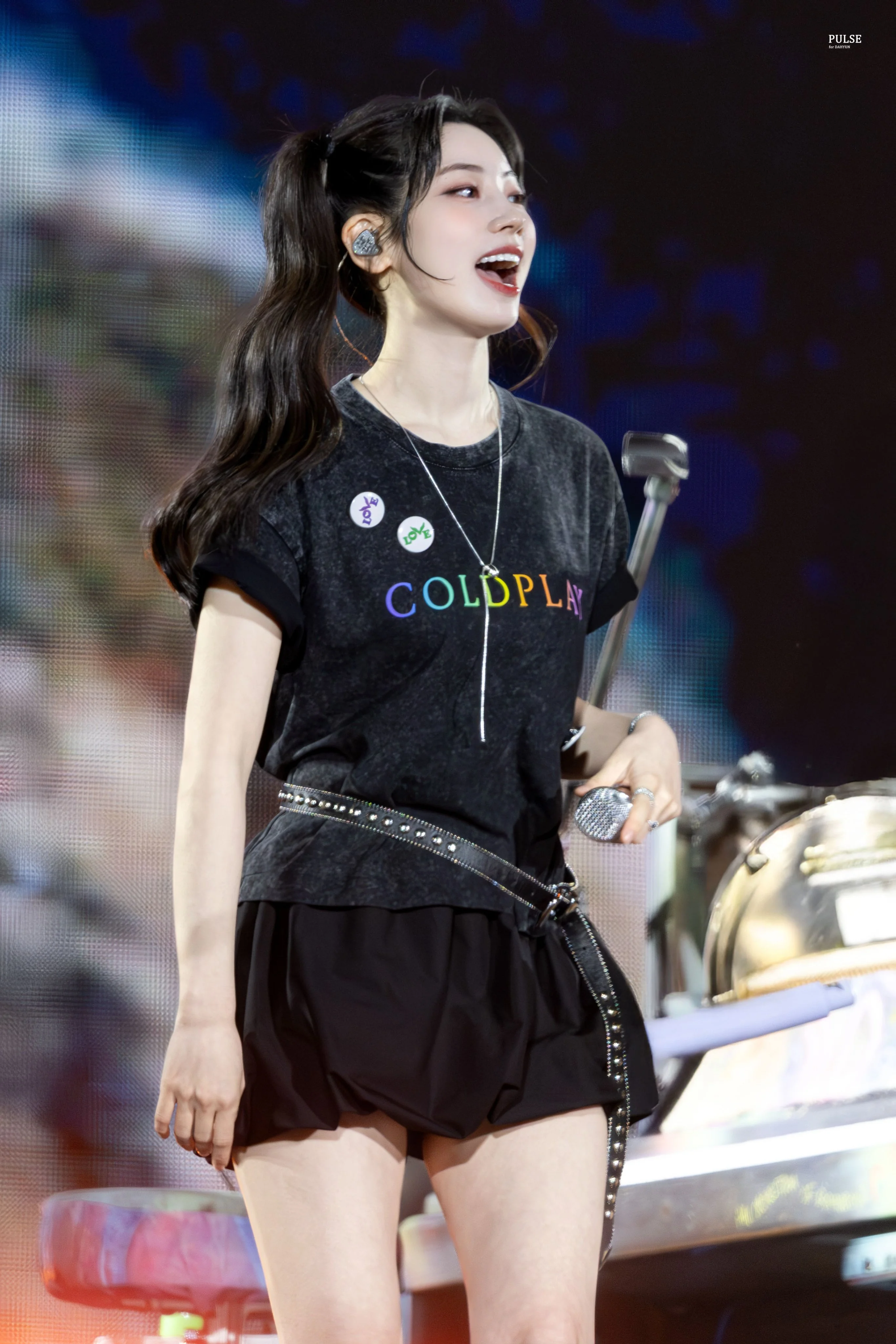 TWICE Dahyun picture 2 of 2