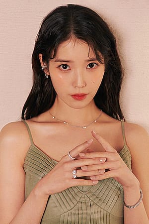 IU'
