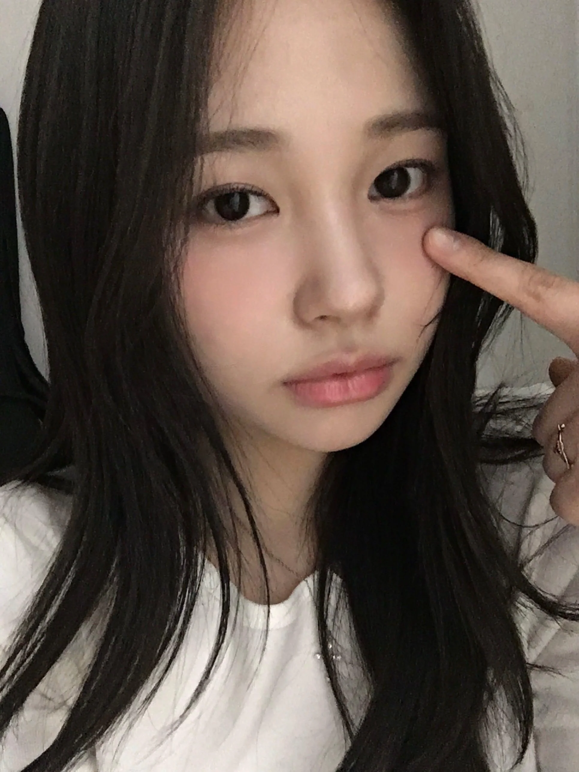 Weeekly Jihan picture 1 of 1
