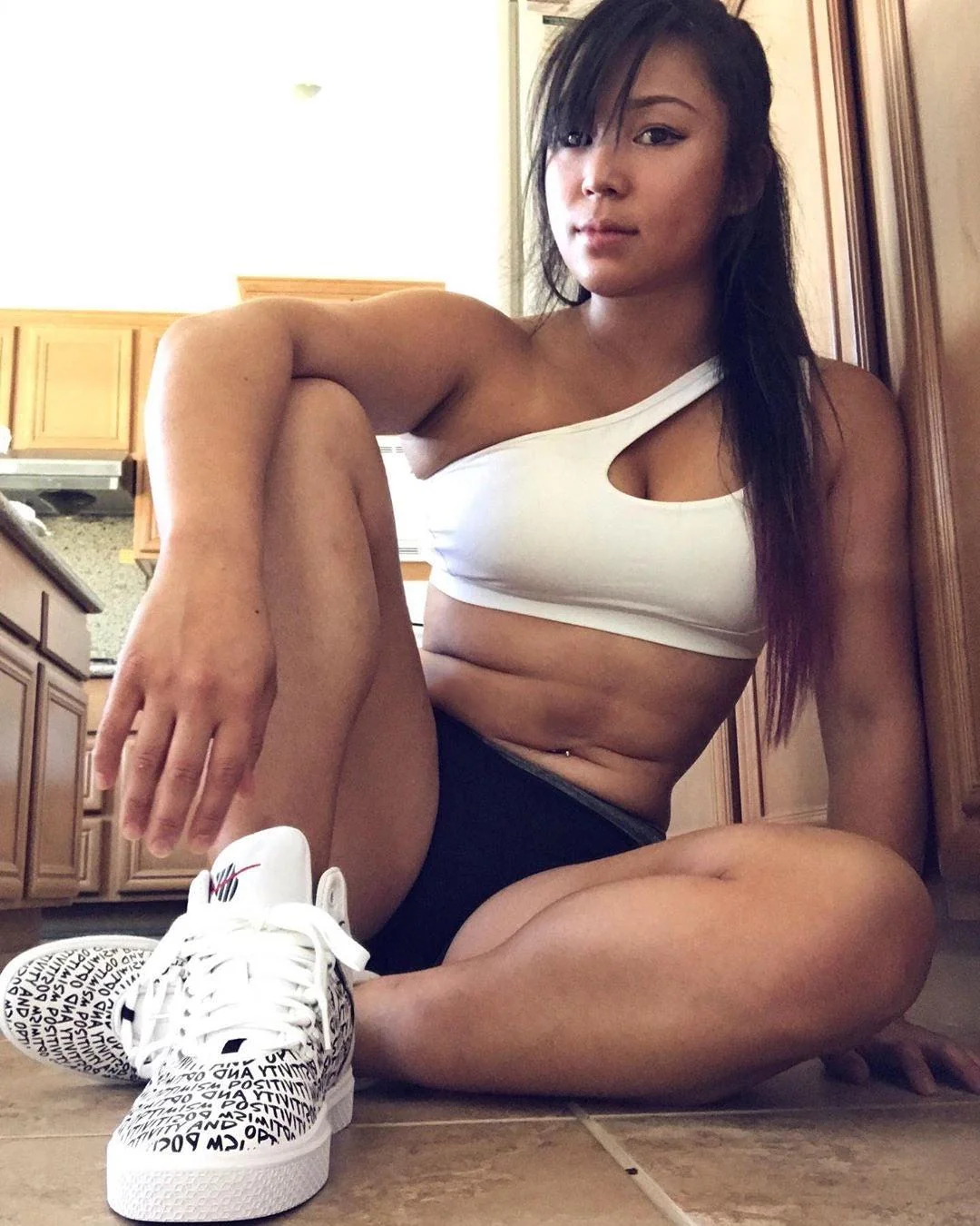 Zeda Zhang picture 1 of 1