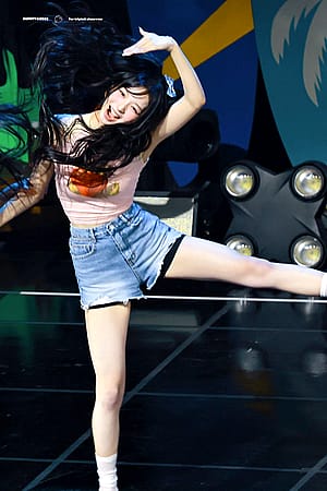 tripleS Chaewon'