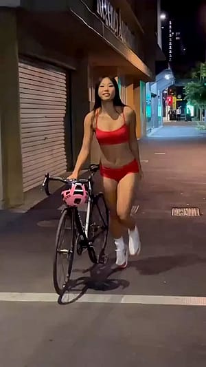 @michellefromchina being cute'