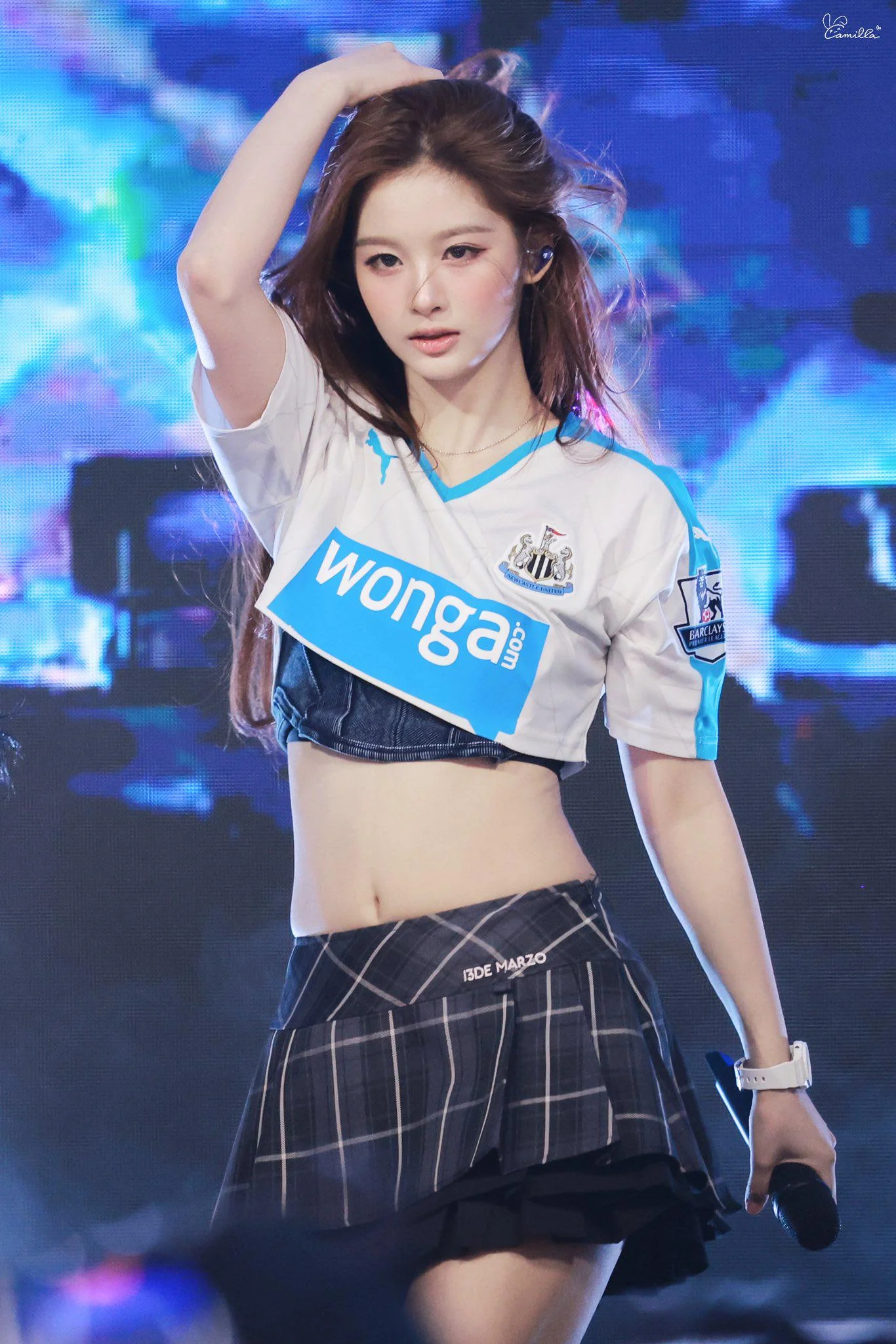 NMIXX Sullyoon picture 1 of 1