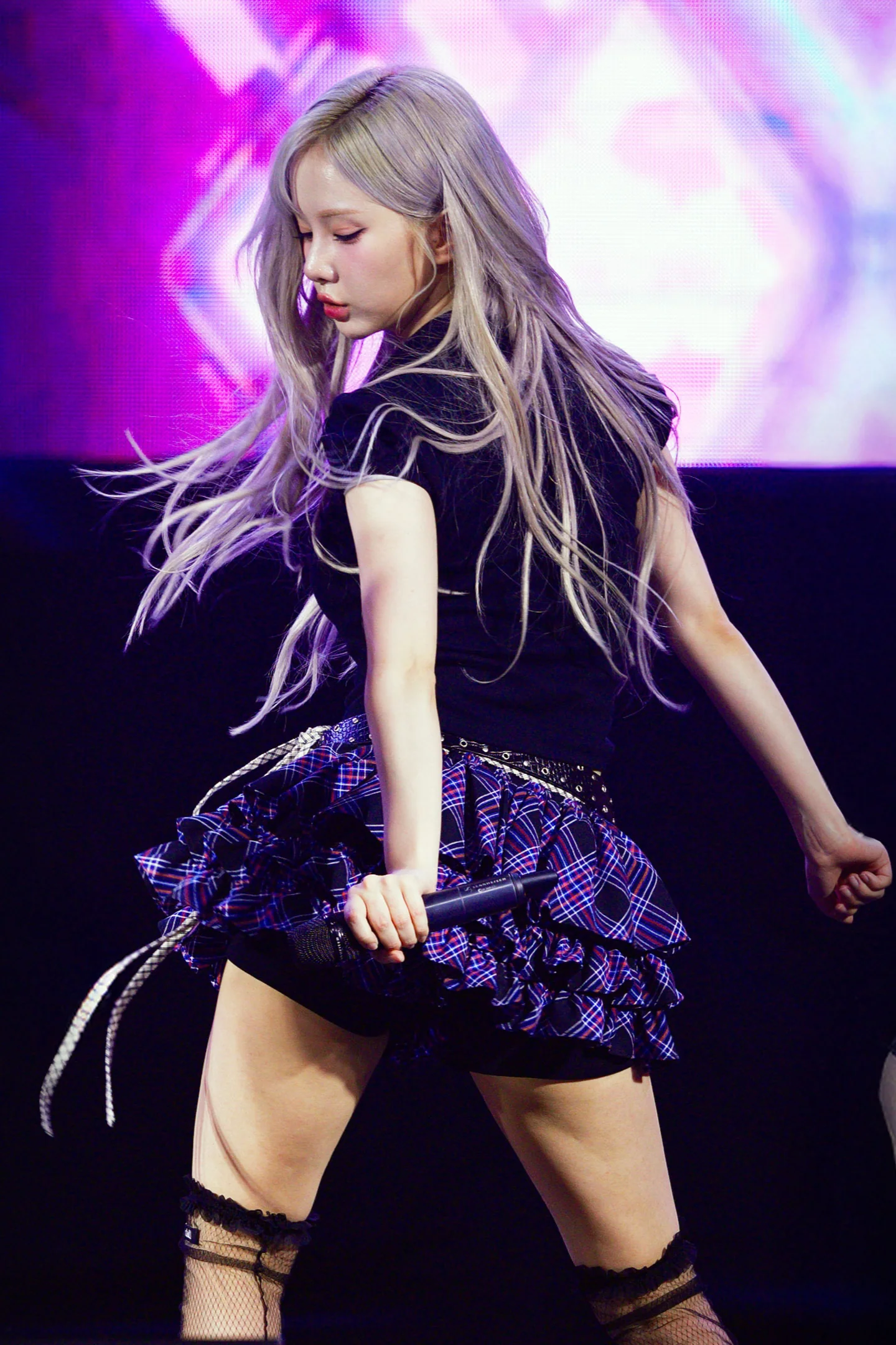 VIVIZ Eunha picture 3 of 3