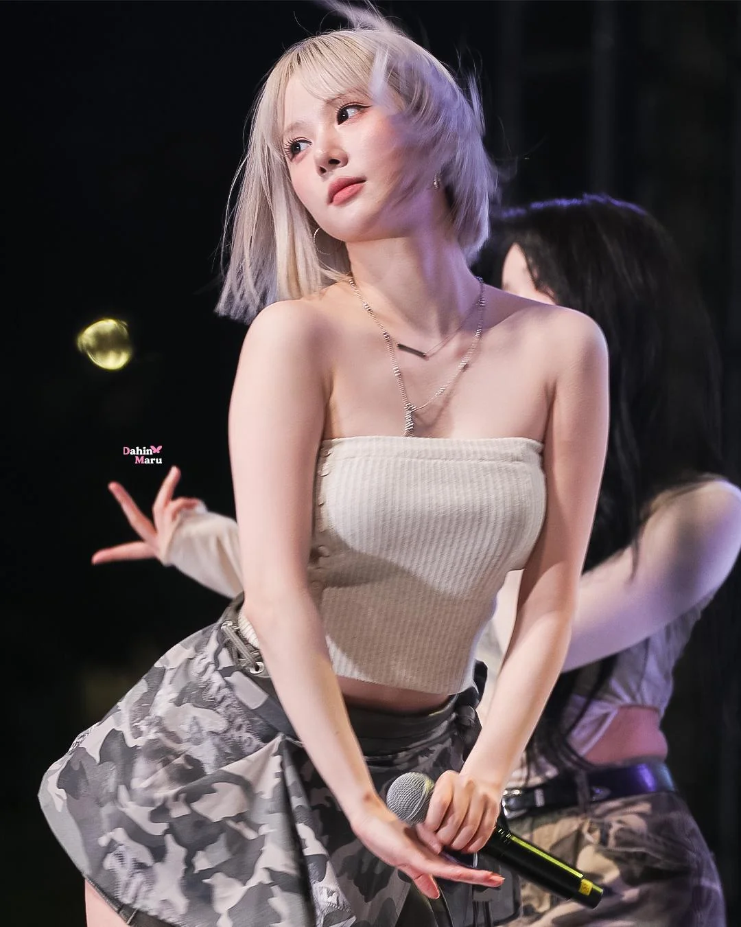 VIVIZ Eunha picture 1 of 1