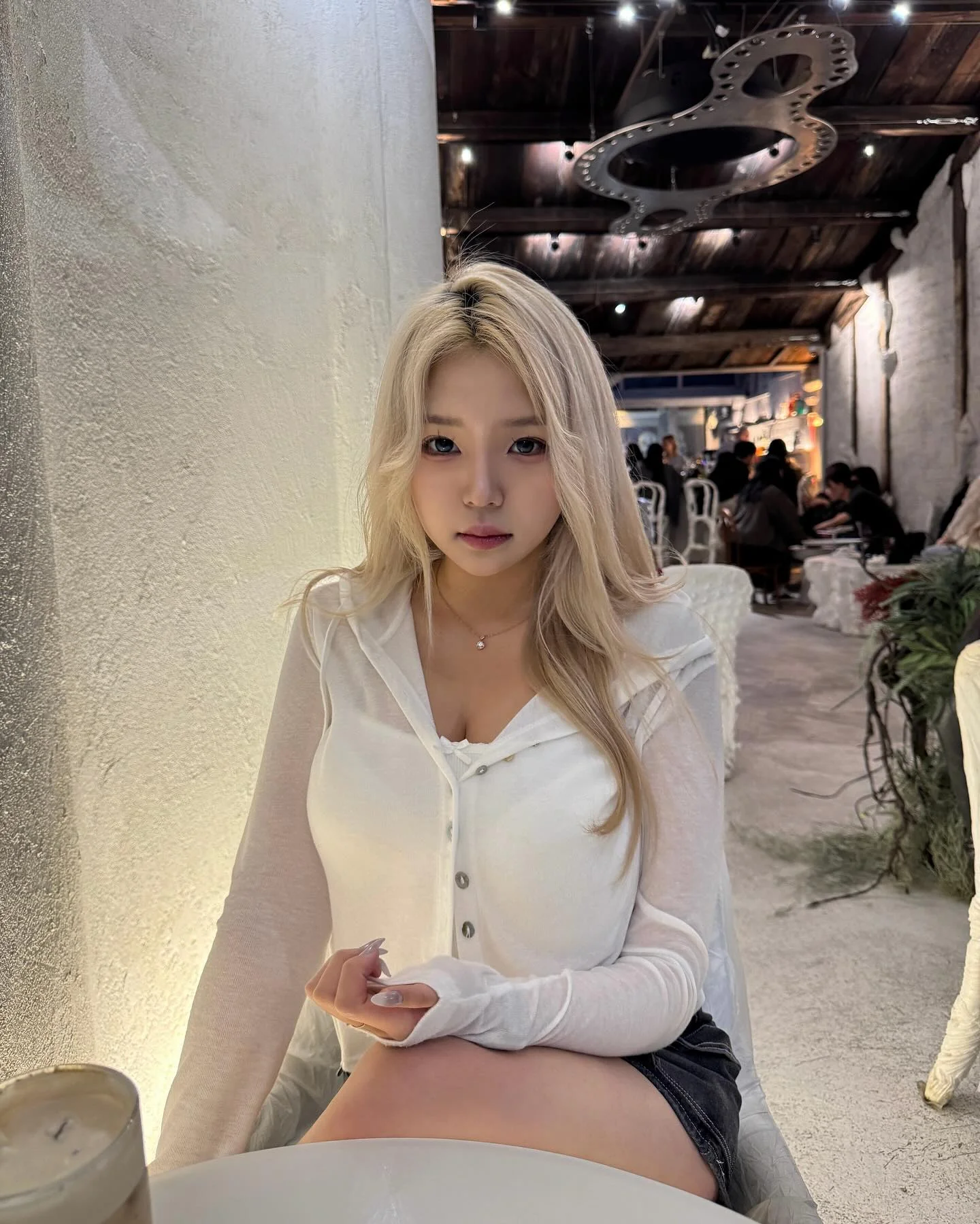 Asian blonde picture 3 of 7