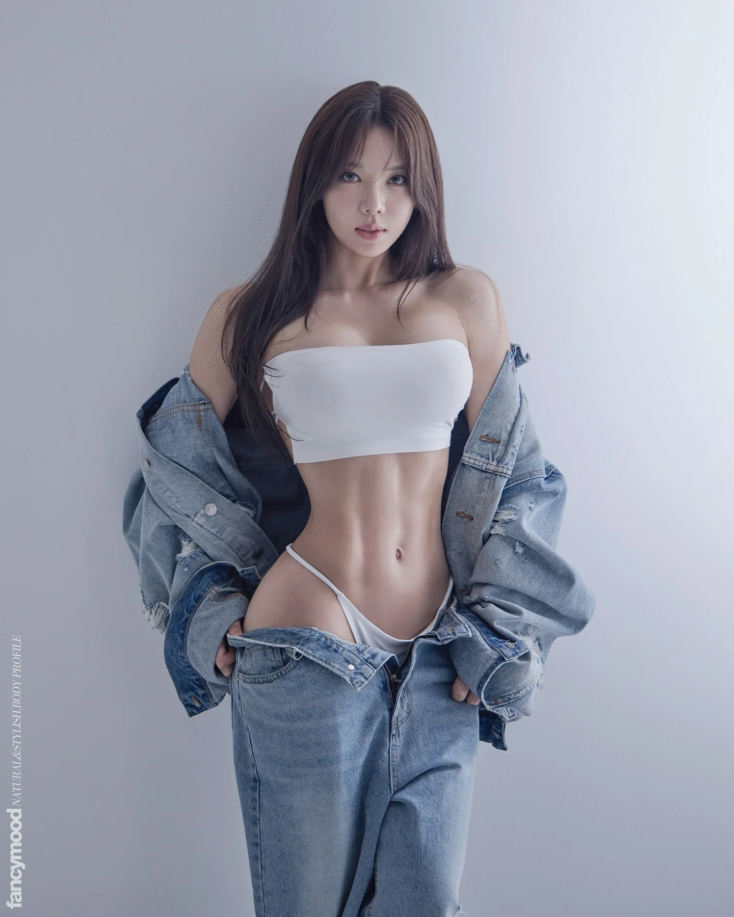 Hyo Jung Kim picture 4 of 4