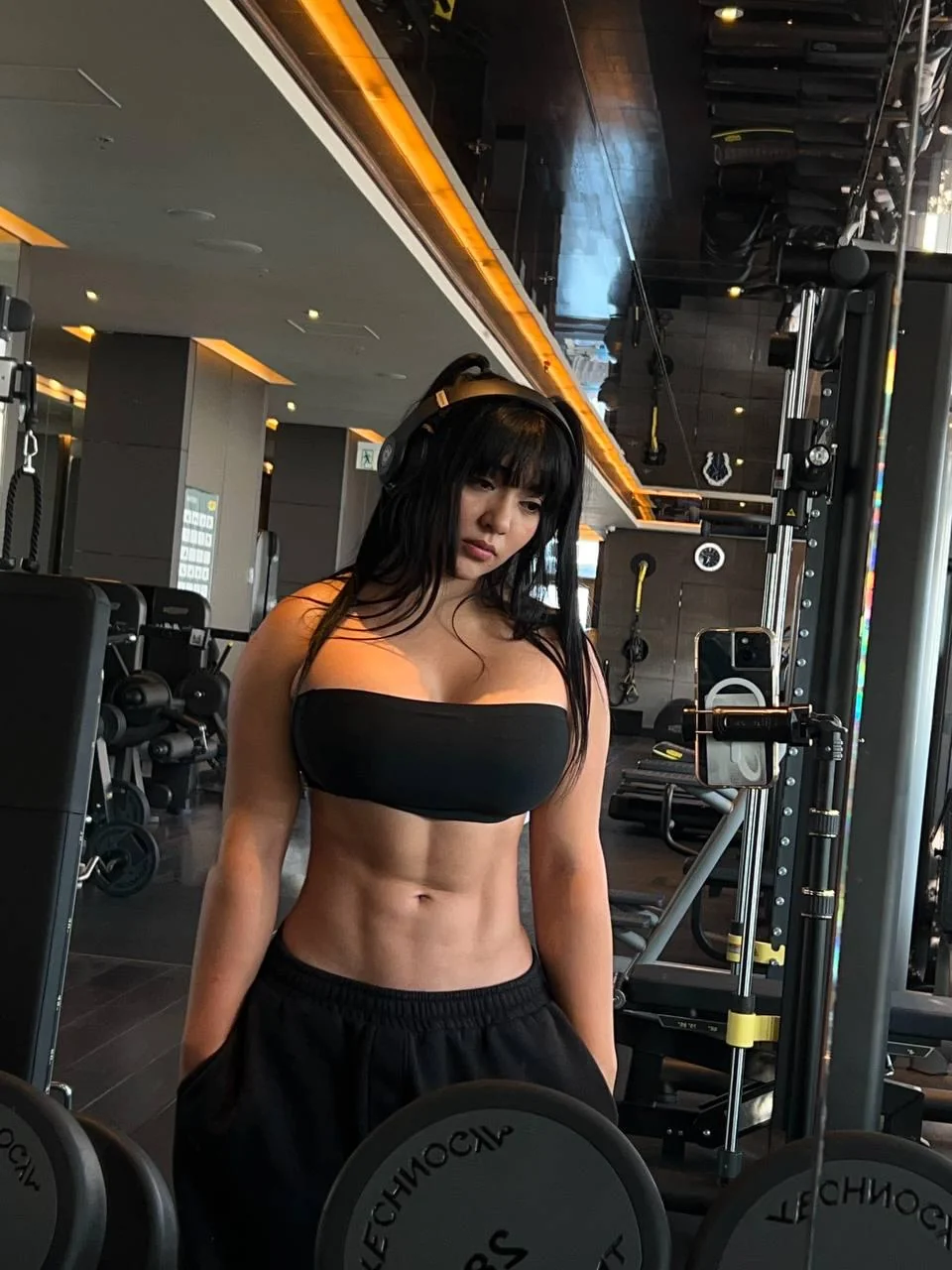 Jade Miura picture 1 of 1