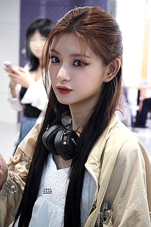 EVERGLOW Yiren'
