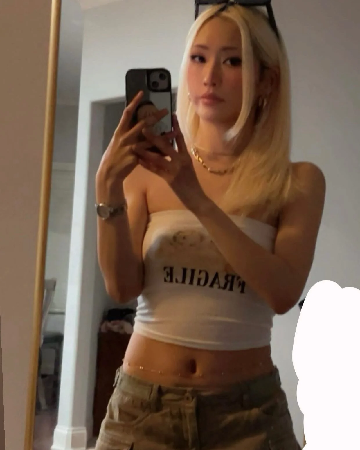 Asian blonde picture 5 of 5