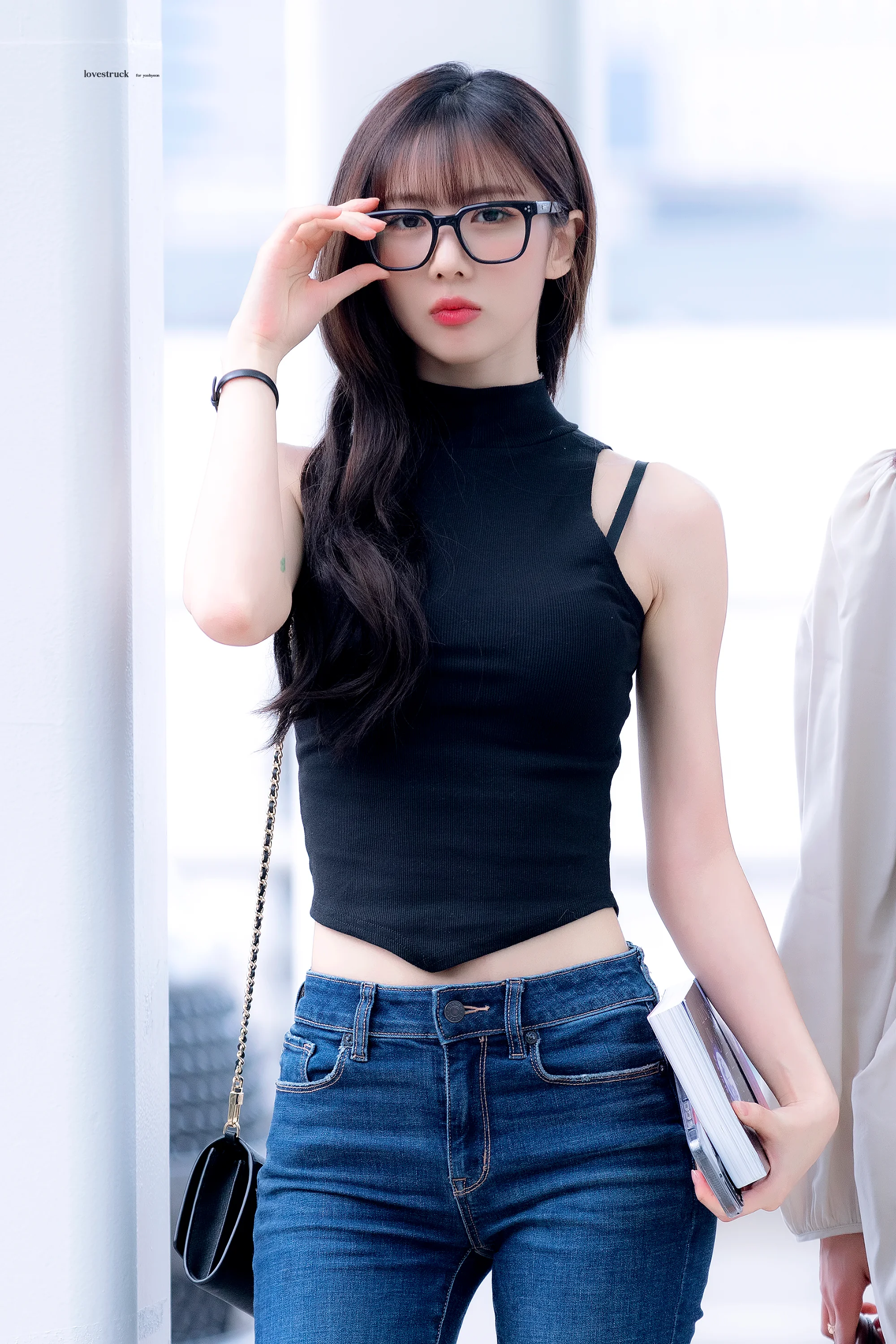 Dreamcatcher Yoohyeon picture 2 of 2