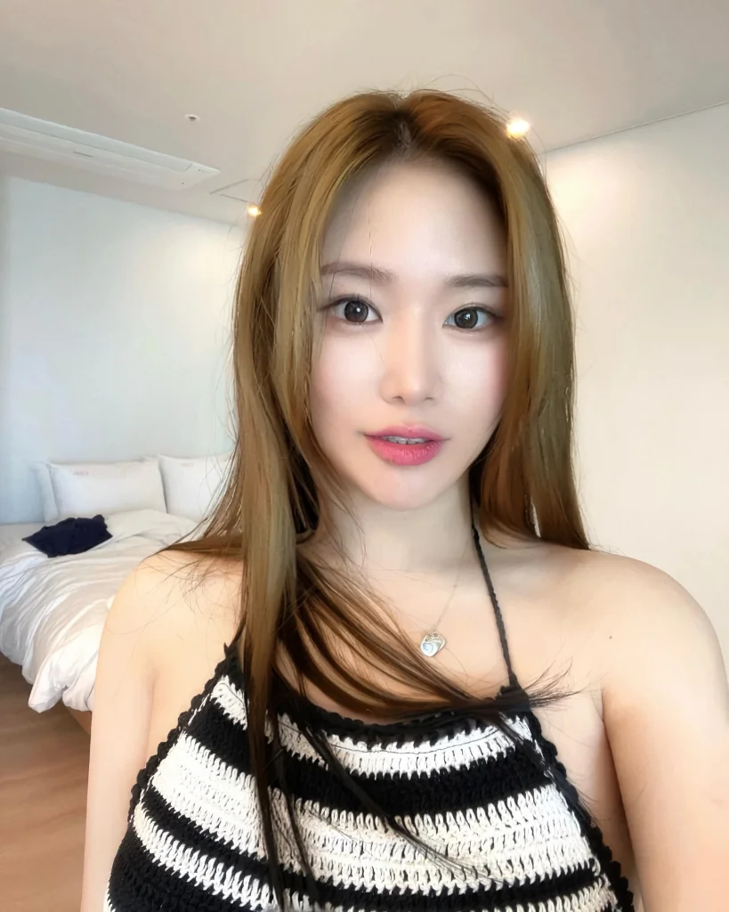 Asian blonde picture 1 of 1