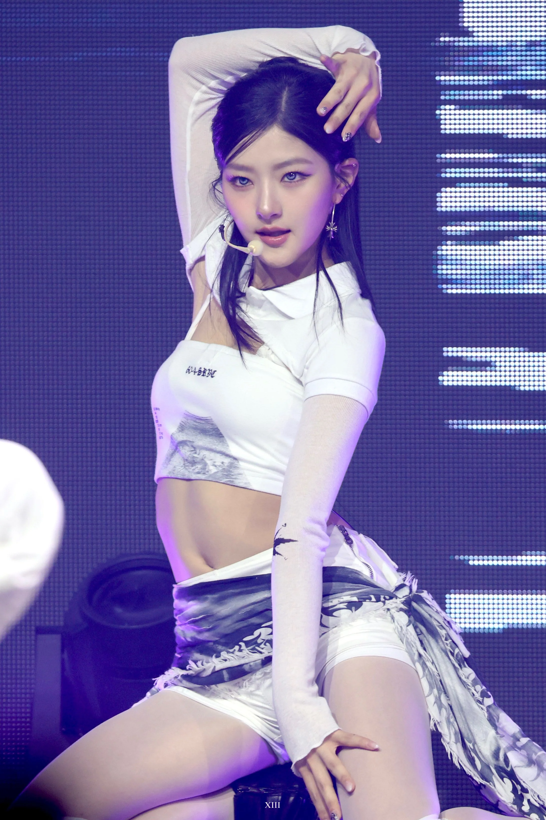 Haneul picture 3 of 3
