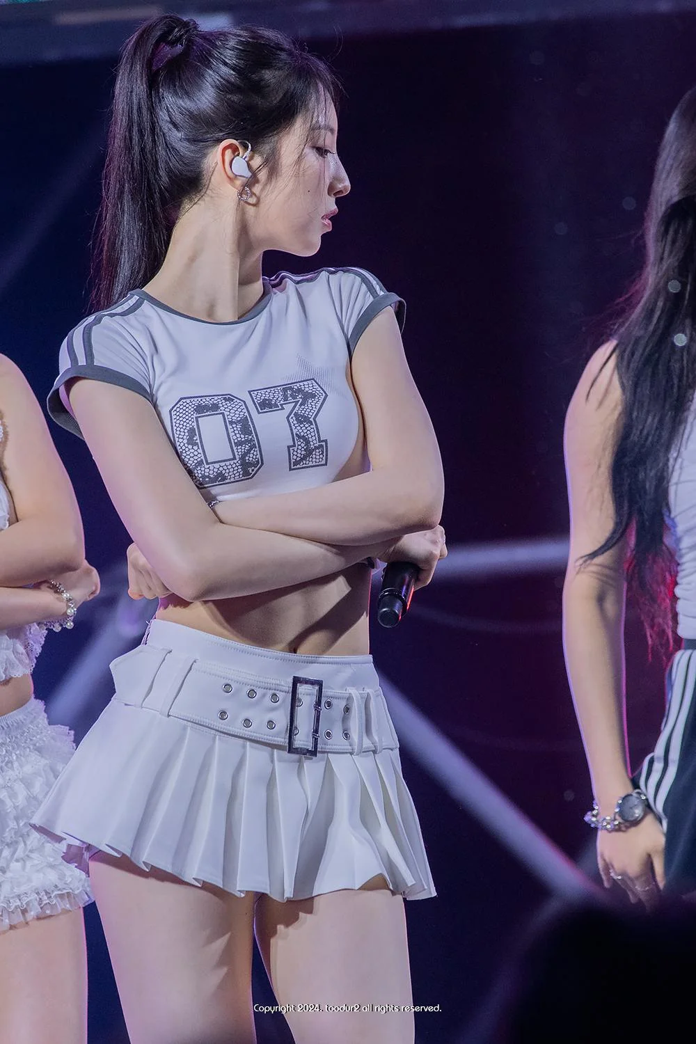 LIGHTSUM Juhyeon picture 1 of 3