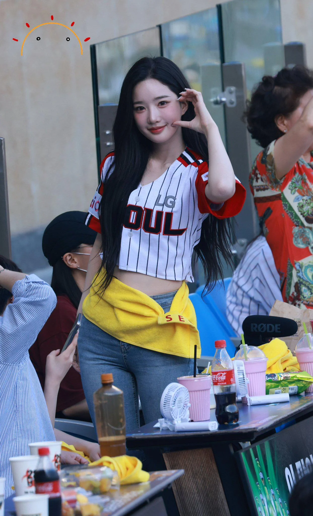 tripleS Yooyeon picture 1 of 1