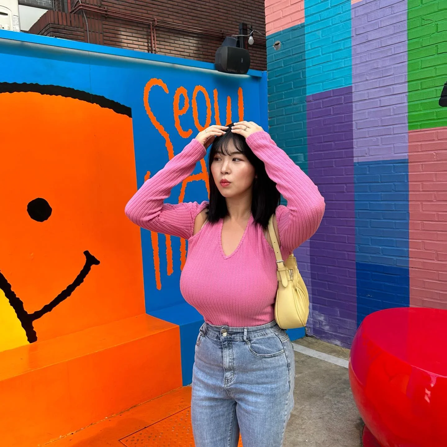 busty korean picture 4 of 13